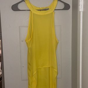 High low yellow top
